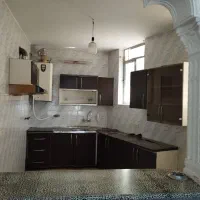 اجاره منزل طبقه دوم میان رود رزمندگان|اجارهٔ خانه و ویلا|شیراز, بهارستان|دیوار