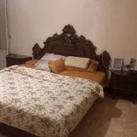 فروش تخت دونفره چوب گردو و محکم|تخت و سرویس خواب|پردیس, فاز ۱|دیوار