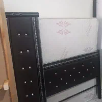 تخت دونفره