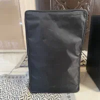 کاخن سامکو|درام و پرکاشن|تهران, نیروی هوایی (پیروزی)|دیوار