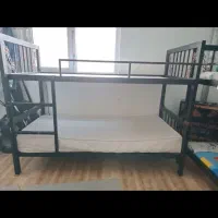 تخت خواب دوطبقه باقابلیت سه طبقه شدن.