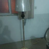 اواجر  ایستاده