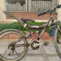 دوچرخه مشکی عالی