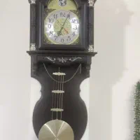 ساعت دیواری