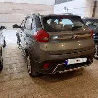 ام وی ام X22  لاکچری