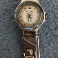 یک عدد ساعت زنانه omax ژاپنی