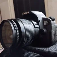 دوربین 700D