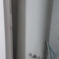 یک عدد ابگرم کن سالم