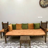 تخت سنتی چوبی