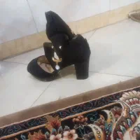 کفش مجلسی پاشنه دار