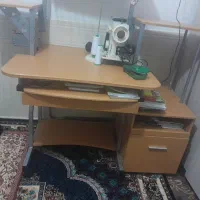 فروش میز تحریر سالم به دلیل کم بود جا|میز تحریر و کامپیوتر|اسلام‌شهر, شهرک امام حسین (میان آباد)|دیوار