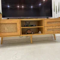 میزتلویزیون