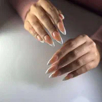 کاشت و طراحی و ناخن حرفه‌ای در کوی فردوس (صادقیه)|خدمات آرایشگری و زیبایی|تهران, فردوس|دیوار