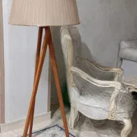 آباژور چوبی سه پایه در حد نو