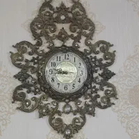 ساعت دیواری
