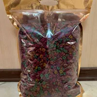 غذای سگ و گربه مولتی کالر