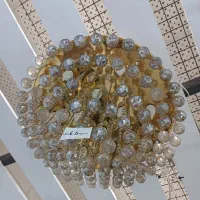 زیر سقفی کریستال