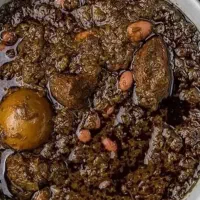 سبزی قرمه محلی