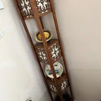 استند چوبی چراغ دار