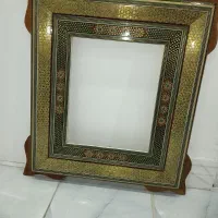 قاب ساده و تاج دار