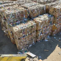 ضایعات کارتن و اهن