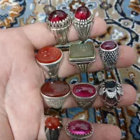 انگشترهای یاقوت وعقیق