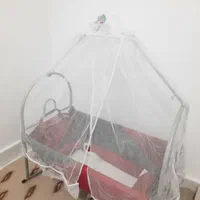 گهواره و کریر|اسباب و اثاث بچه|شیراز, کرونی(خاتونک)|دیوار