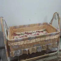 تخت خواب کودک گهواره ای و کریر|تخت و صندلی بچه|نهاوند, |دیوار