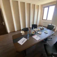 فروش  ۶۰متری اداری حاشیه خیابان اصلی