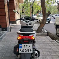 هوندا pcx160 سفید صدفی ۱۴۰۰ تمیز