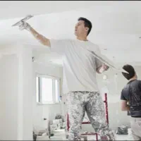 کارگر گچ کاری