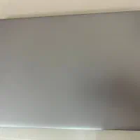 لبتاب لنوو مشابه نو با کارتن