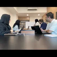 آموزش تجارت و فروش ، پتروشیمی، آهن  و مهندسی پزشکی