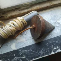 شاقول قدیمی