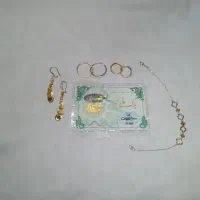 مقداری طلا