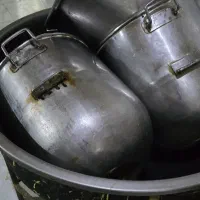 فروش وسایل قنادی. (تخفیف پای معامله)