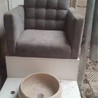 سرشور و صندلی پدیکور|آرایشگاه و سالنهای زیبایی|ارومیه, |دیوار