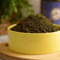 سبزی قورمه نیشابور سرخ شده و خشک