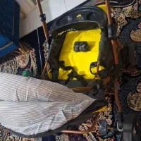 یک کالسکه بچه فوری فروشب