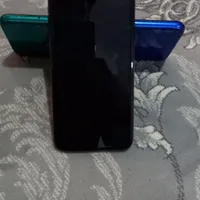 اپل iPhone X با حافظهٔ ۶۴ گیگابایت