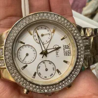 ساعت بسیار کارکرد کم