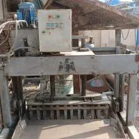 بلوک زن و ناری ساز