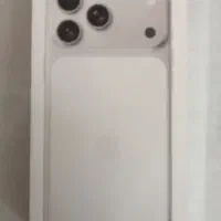 آیفون ۱۷ پرومکس سفید(سیلور)zaa