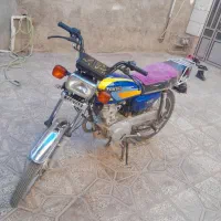 موتور ۱۲۵ پرند