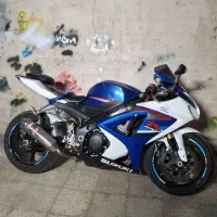 سوزوکی ۱۰۰۰ مدل ۲۰۰۸ سفارش امریکا