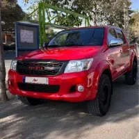 هایلوکس ۲۰۱۲|خودرو سواری و وانت|اصفهان, دانشگاه اصفهان|دیوار