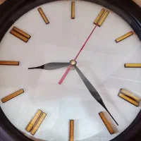 ساعت دیواری