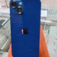 اپل iPhone 13 با حافظهٔ ۱۲۸ گیگابایت