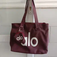 کیف|کیف، کفش، کمربند|زرندیه, |دیوار