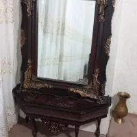 آینه پایه دار
